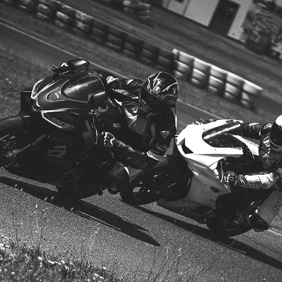 Corso di Guida Sportiva in Pista a Vallelunga – THE BIKE School