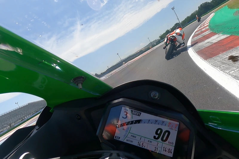 Corso guida in pista avanzato di gruppo e individuale | Cremona | Scuola Corsetti