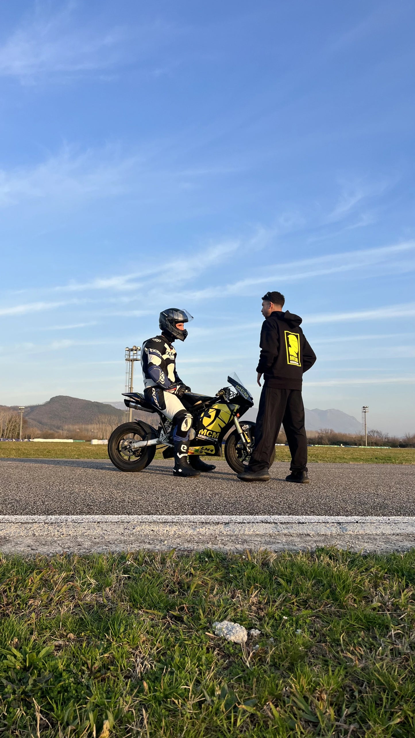 Noleggio MiniGP VMC 110 cc – Circuito del Volturno (BN) | MCM Racing School