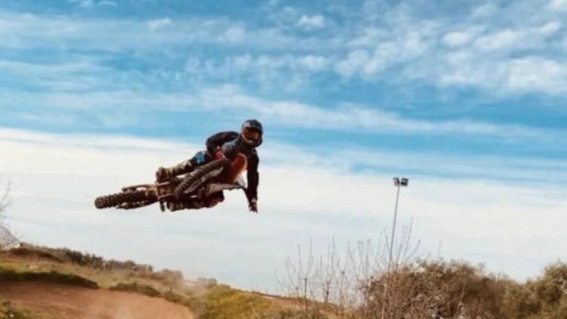 Pista Moto Cross & Scuola Cross con Noleggio – Percoco Team (Sannicandro di Bari)