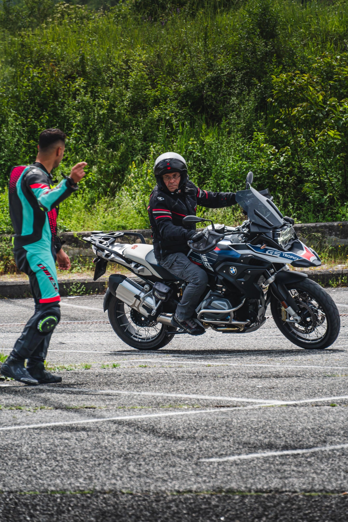 Corso di Guida Sicura su Strada – Rivoluziona la tua guida stradale con la tua moto o moto a noleggio
