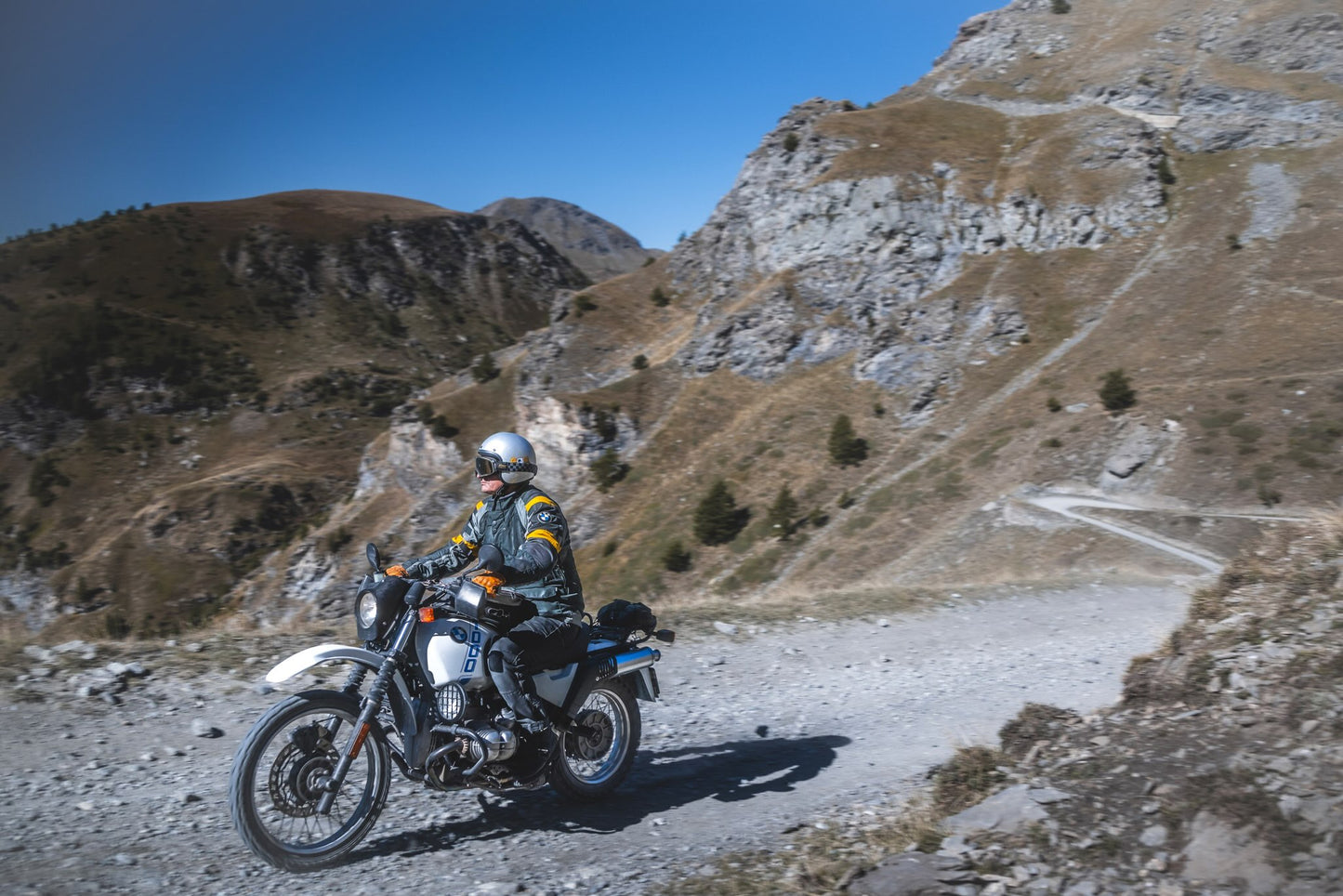 HAT Sanremo–Sestriere | Adventouring in moto Liguria-Piemonte￼