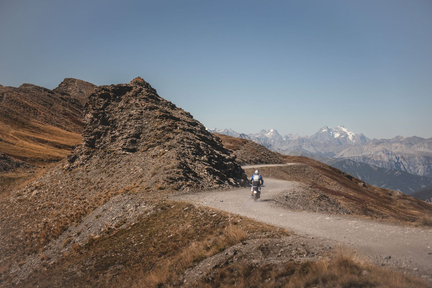 HAT Sanremo–Sestriere | Adventouring in moto Liguria-Piemonte￼