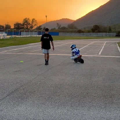 Corso di Guida in pista MiniMoto Bambini – Circuito del Volturno (BN) | MCM Racing School