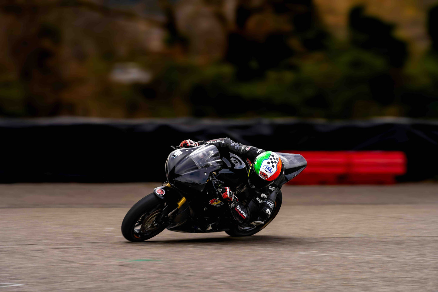 Corso guida sportiva moto Motart a Orte (piazzale, 1:1)