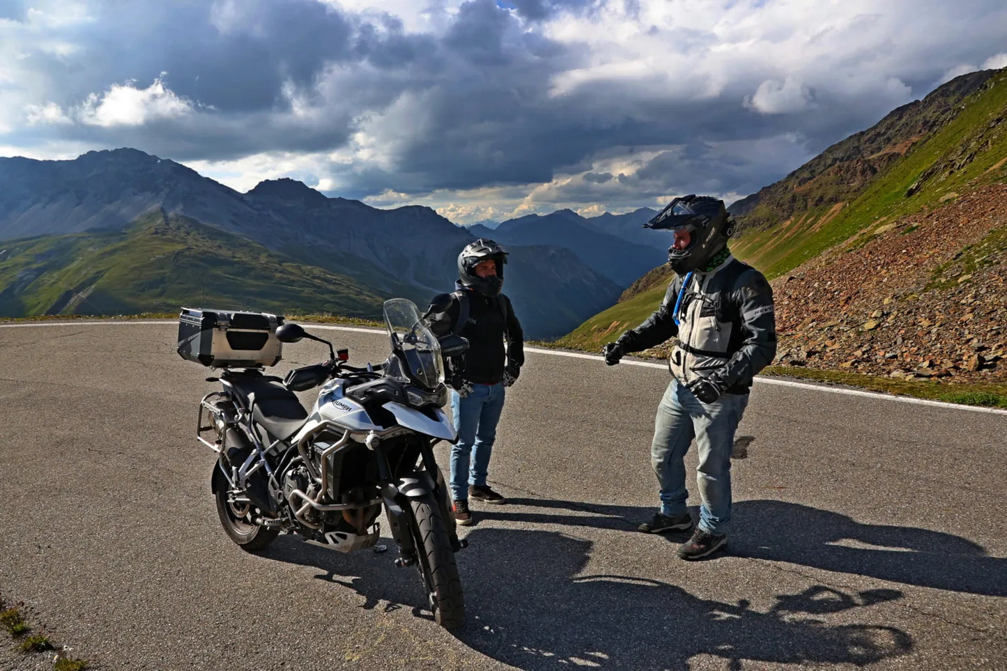 Corso di Guida Sicura Moto – Gruppo Road2Ride | Stelvio2Ride